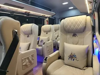 6/7 Seater